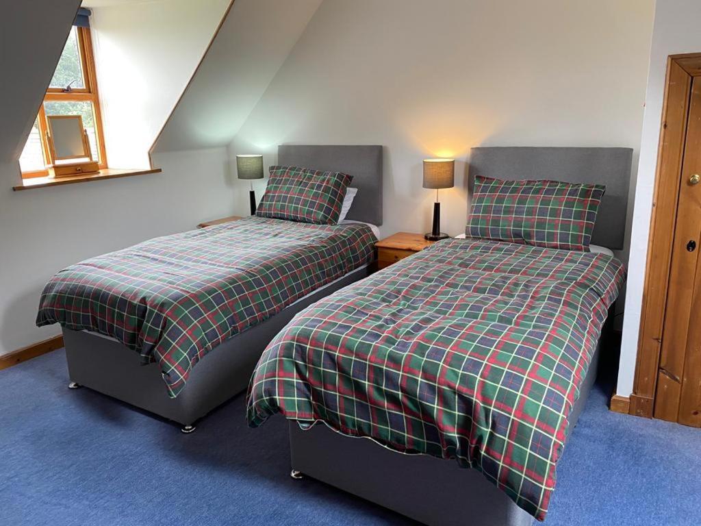 Parkmore Holiday Cottages Dufftown Exterior photo